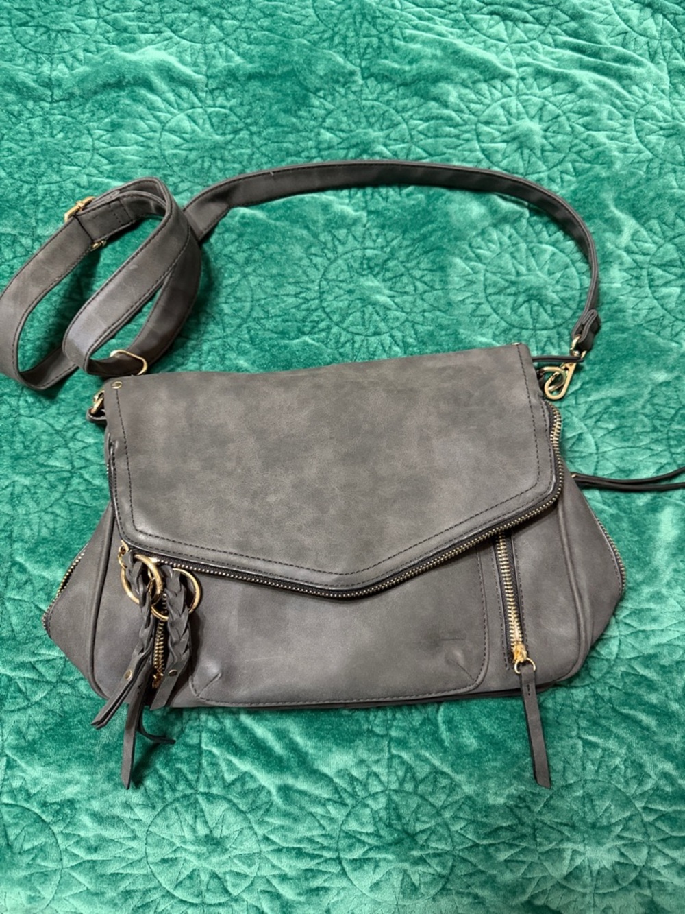 Women's Gray Convertible Crossbody Bag - Classic Everyday Style